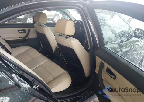 2011 BMW 328I xDrive z USA, uszkodzony, nr VIN WBAPK7G57BNN78098